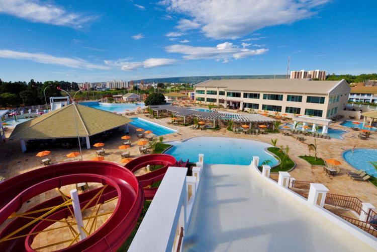 Thermas Lacqua Diroma Com Piscina De Ondas Gratis 24Horas Caldas Novas Exterior photo